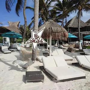 Hotel Las Estrellas - Located At The Party Zone, Tulum